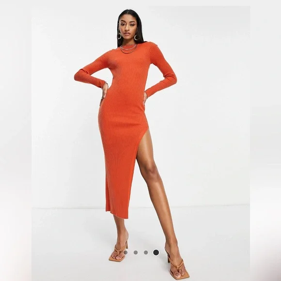 ASOS- Tall maxi dress with lace up back detail in orange - Picture 1 of 5